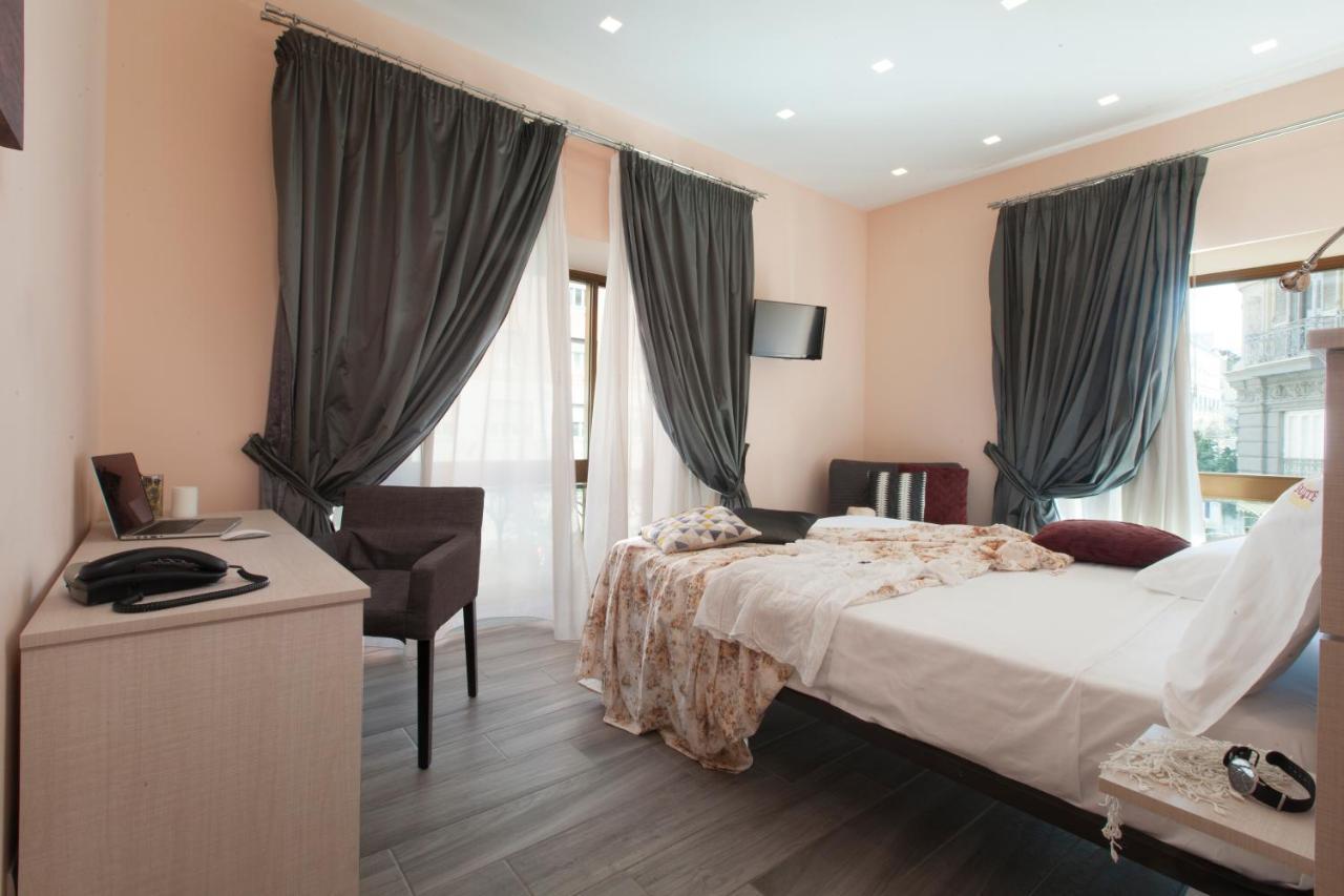 Suite dei Catalani Napoli Exterior foto