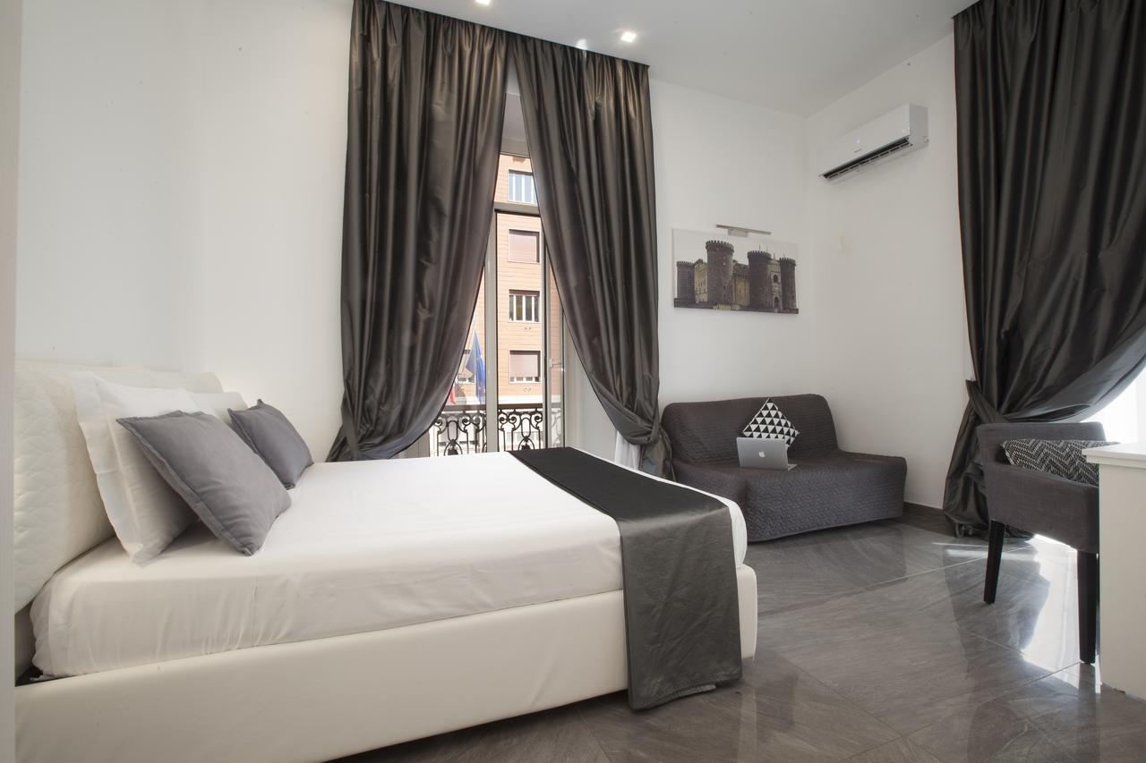 Suite dei Catalani Napoli Exterior foto