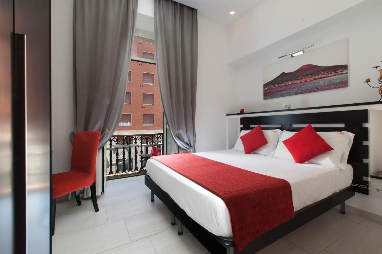 Suite dei Catalani Napoli Exterior foto