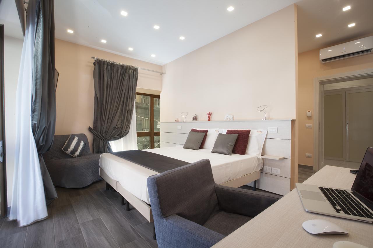 Suite dei Catalani Napoli Exterior foto